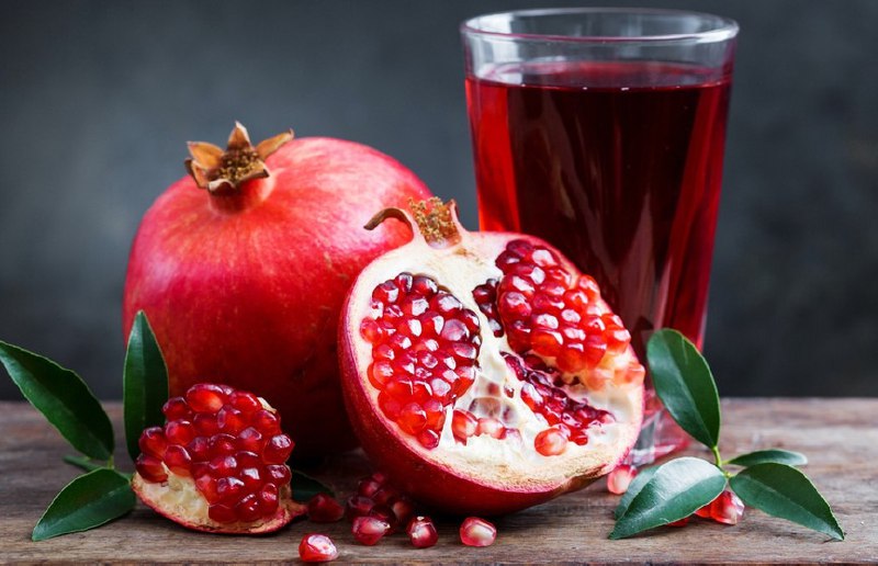 Anor haqida Quroni Karimning 3 ta oyatida ma'lumot keltirilgan.